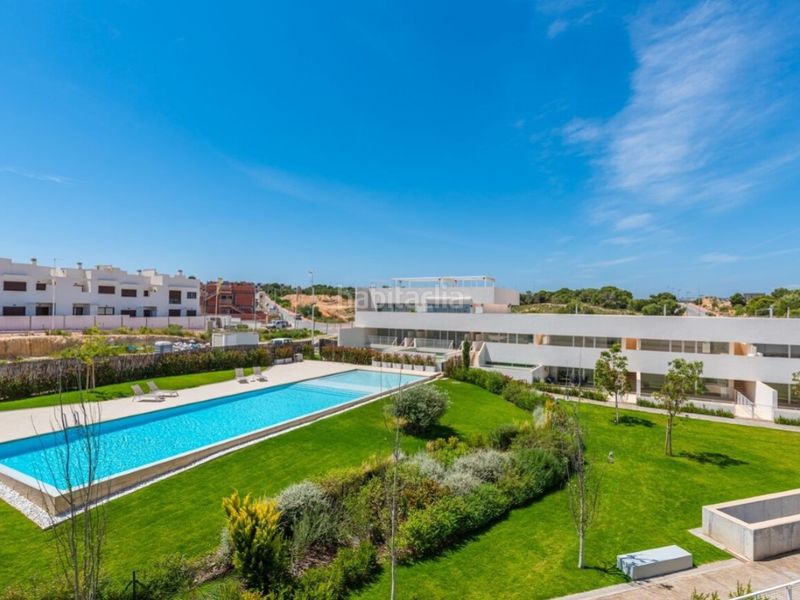 Foto abb83a25-b298-4587-a5f7-eca23d11b84c. Àtic amb aparcament piscina a Los Balcones-Los Altos Torrevieja