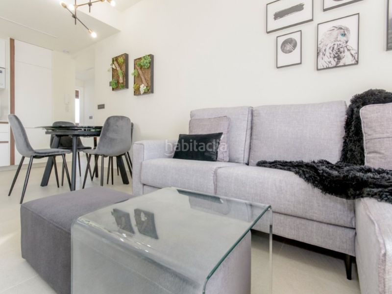Foto a96c2e04-9b33-4dda-aeb7-ceb772c4e0d4. Casa amb piscina a Los Balcones-Los Altos Torrevieja