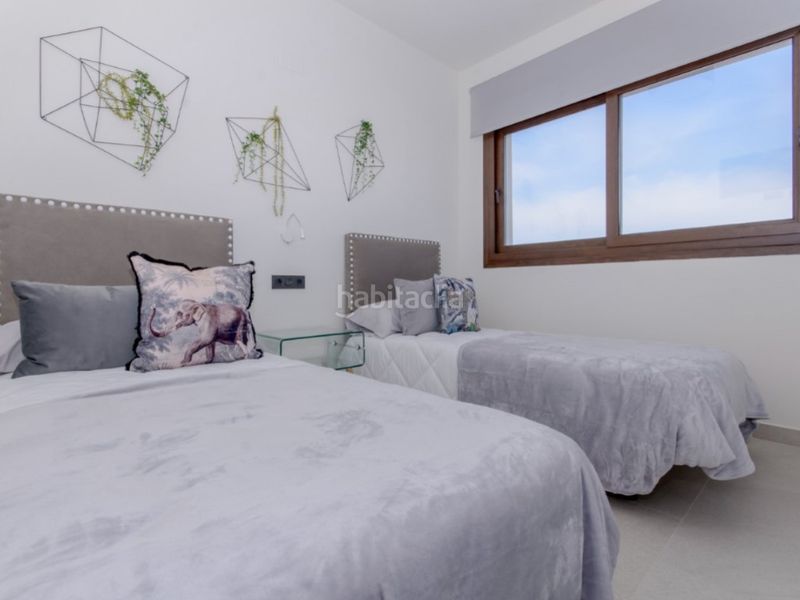 Foto b98f56ae-0f82-4850-b1a3-853710e6d09e. Casa amb piscina a Los Balcones-Los Altos Torrevieja