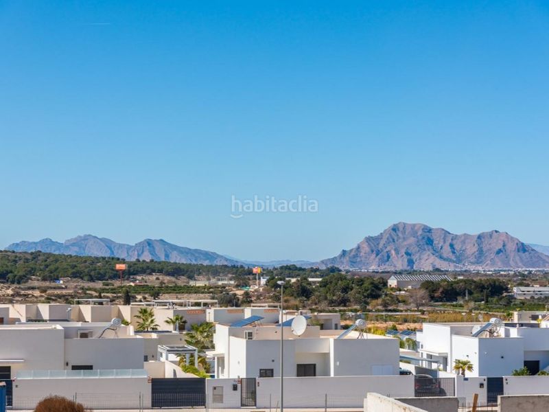 Foto 0b0d2718-85a6-4af9-a6dd-97fc7f51ae5a. Àtic amb piscina a Benijófar