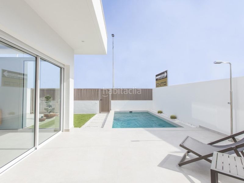 Foto 7f3609dd-c95f-40c4-aacd-4ac33ef792cb. Casa amb piscina a San Javier San Javier