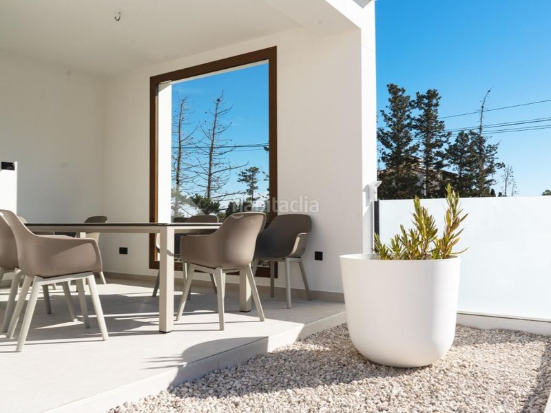 Foto 0c4a93f6-1278-45ff-a761-3d998182af31. Casa amb piscina a Benejúzar