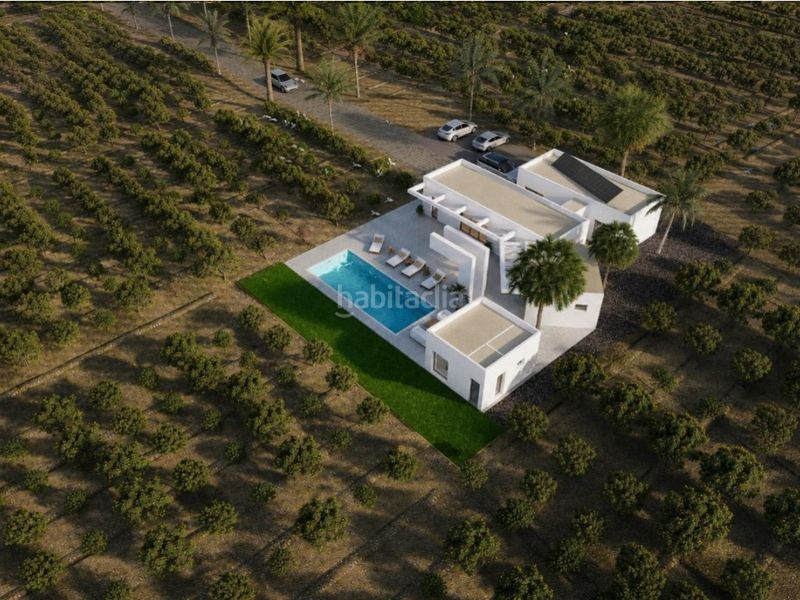 Foto f8dde4ca-b715-48cd-8db0-3d675efed1d4. Casa amb piscina a Benejúzar