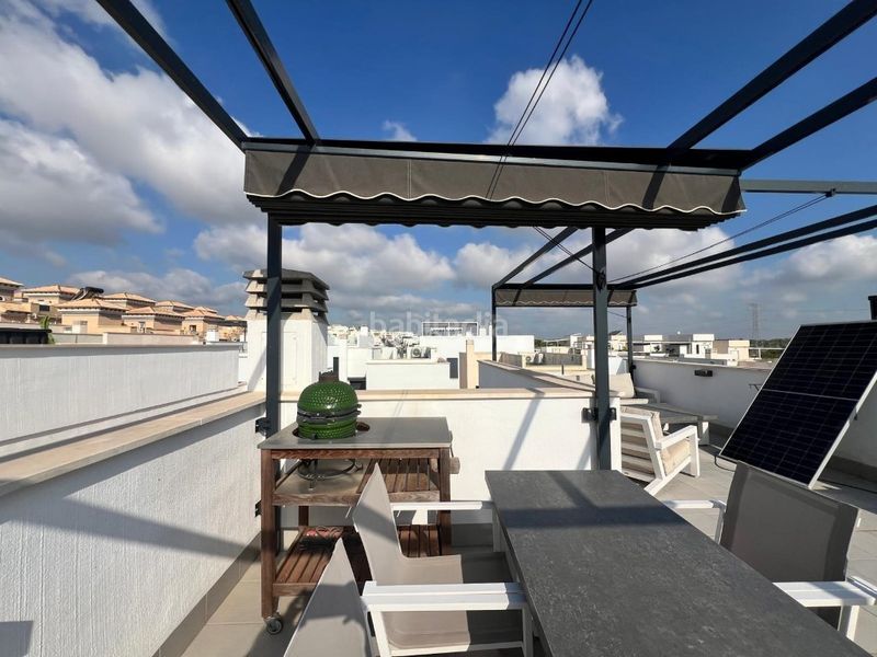 Foto a44fbf2f-304b-4401-a44a-d28f00bc58b2. Casa amb piscina a Los Almendros Orihuela