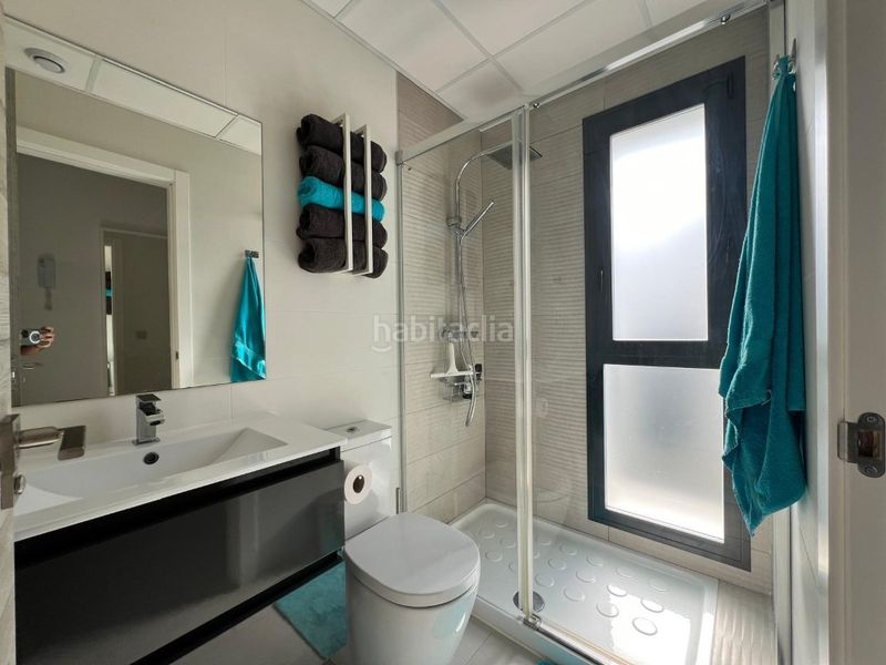 Foto d7dc9102-850e-4a80-acc4-1dcd55ee5c40. Casa amb piscina a Los Almendros Orihuela
