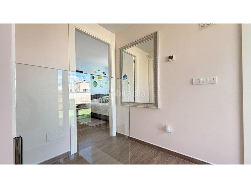 Foto 03045d85-d80e-4202-8160-e1ed86cfb005. Casa amb piscina a Parque Acuático - Sector 25 Torrevieja