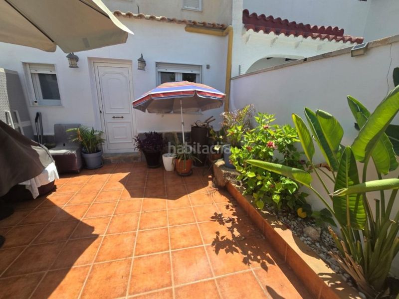 Foto 80c10fc6-8447-42df-b2e0-3746f6da37ee. Casa amb piscina a Los Balcones-Los Altos Torrevieja