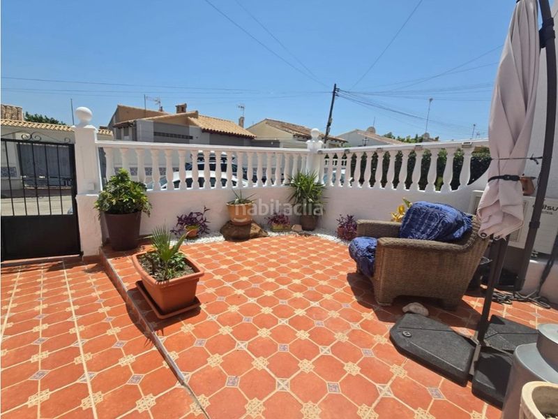 Foto a46e8063-9af4-48ca-b7e5-188fcc7ef078. Casa amb piscina a Los Balcones-Los Altos Torrevieja