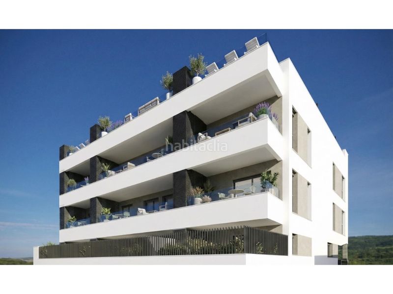 Foto bf256101-93b1-4ef2-a28b-da83d870012d. Apartament amb piscina a Benijófar