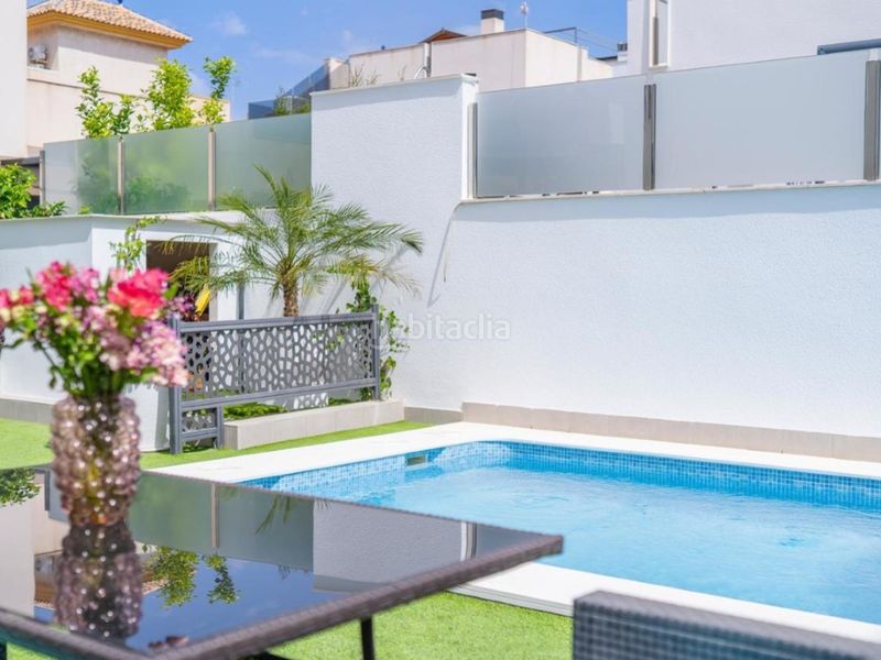 Foto c2689cb0-45e4-4aa4-91b7-027473820a77. Casa amb calefacció piscina a Parque Acuático - Sector 25 Torrevieja