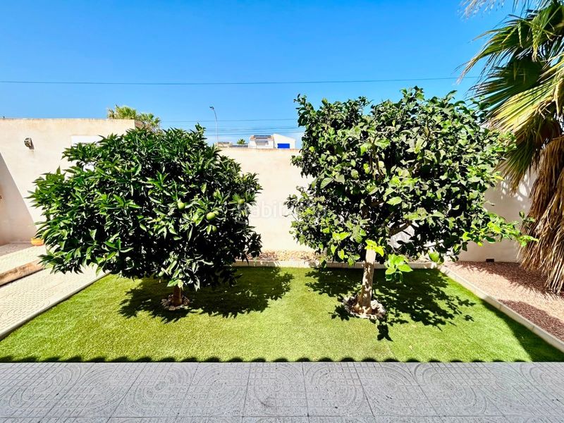 Foto 831313a0-60d4-4480-9789-78b4ba2b97e7. Casa amb piscina a Zona Carrefour - Urbanizaciones Torrevieja
