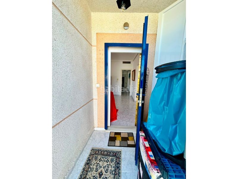 Foto af82da77-8c61-45c0-85cc-b1dd5be8093d. Casa amb piscina a Zona Carrefour - Urbanizaciones Torrevieja