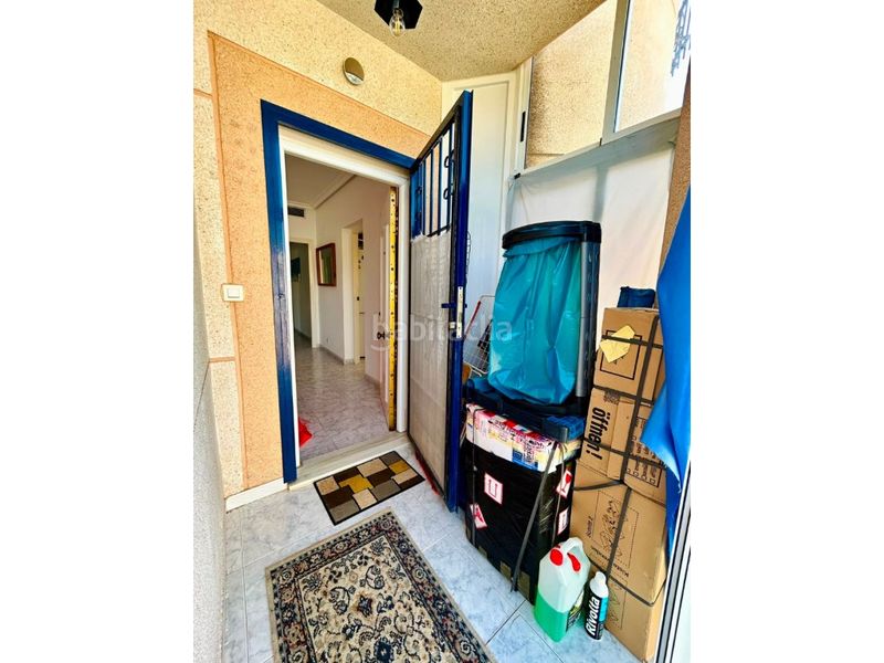 Foto b3164ec1-a0ca-43dd-87c4-3e5715725d8b. Casa amb piscina a Zona Carrefour - Urbanizaciones Torrevieja