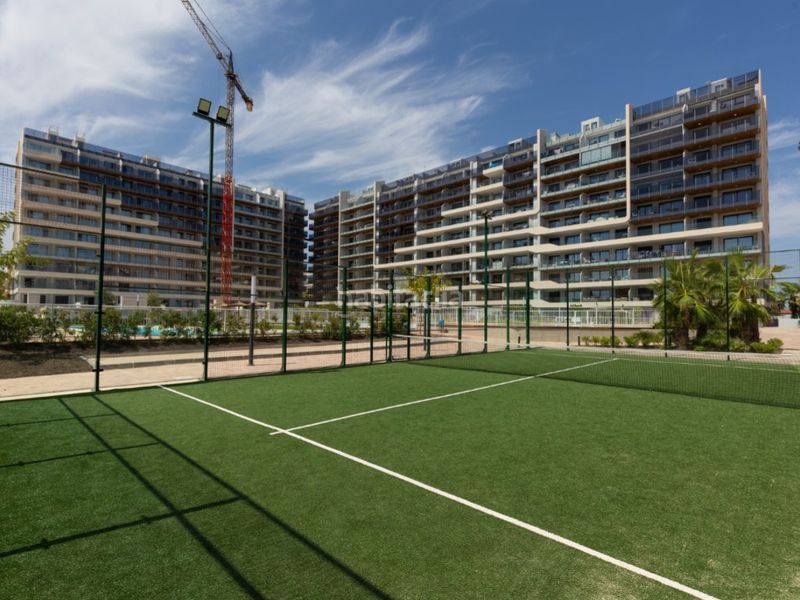 Foto 918fe2cd-ed29-43ef-9a39-65c15feb23ac. Apartament amb aparcament a Punta Prima Torrevieja