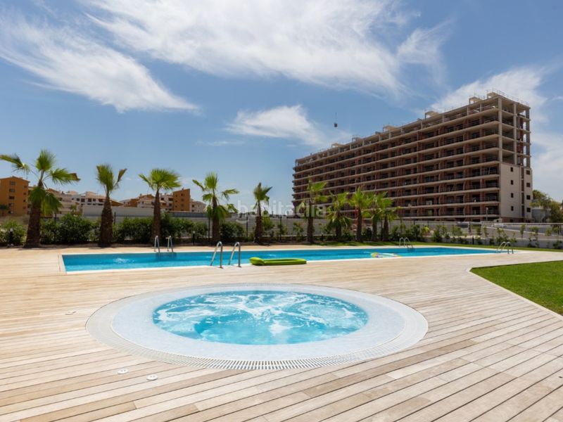Foto bab1dc1e-1ee7-4432-ac2c-d029cd1addba. Apartament amb aparcament a Punta Prima Torrevieja