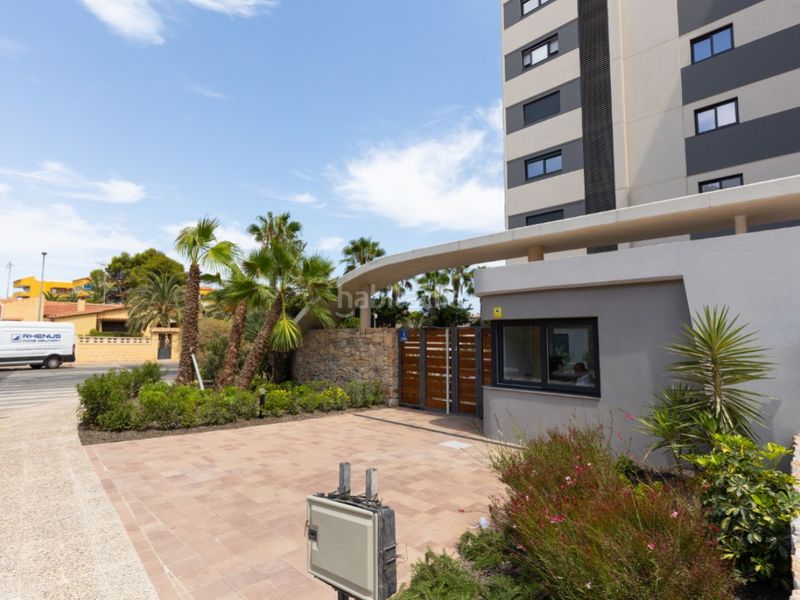 Foto e32eac64-4bf1-41b1-a2cf-645831ba6c5c. Apartament amb aparcament a Punta Prima Torrevieja