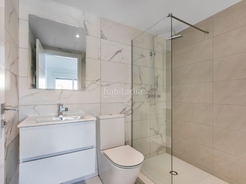 Foto f9990a2c-ee3e-43c8-9278-b63735bf0b59. Apartament amb aparcament a Punta Prima Torrevieja