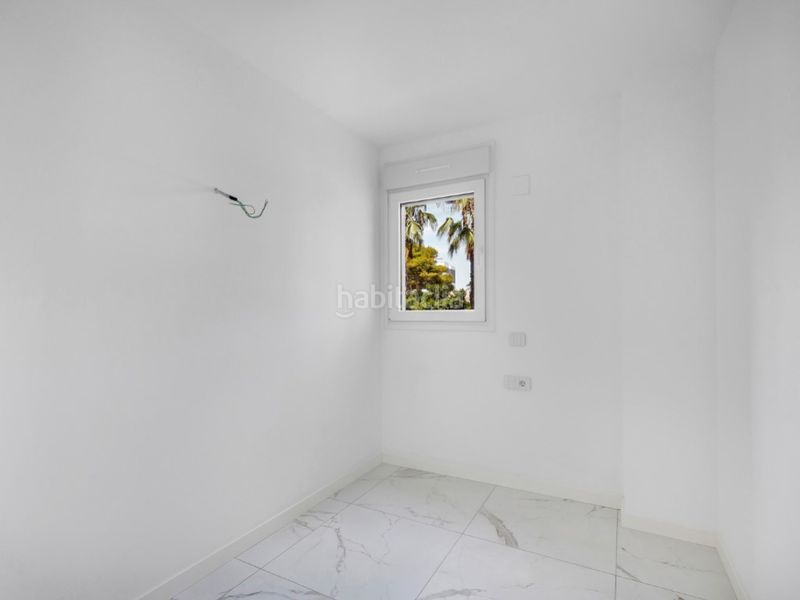 Foto fc86fe9d-bd2d-459e-8cf1-221ebe721146. Apartament amb aparcament a Punta Prima Torrevieja