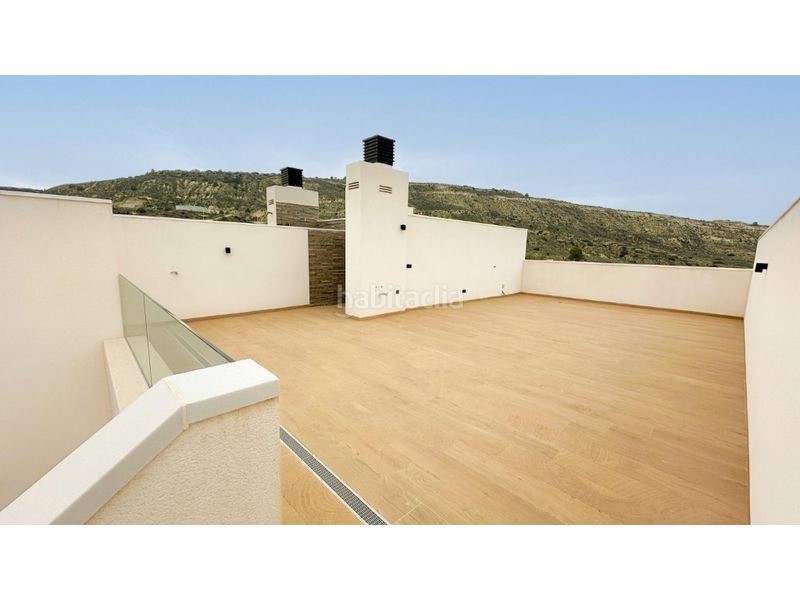 Foto 14da3403-59ff-4d51-b569-edadfe458316. Casa amb piscina a Algorfa