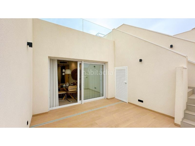 Foto 5055b25c-558c-45ce-9a46-74702885888b. Casa amb piscina a Algorfa
