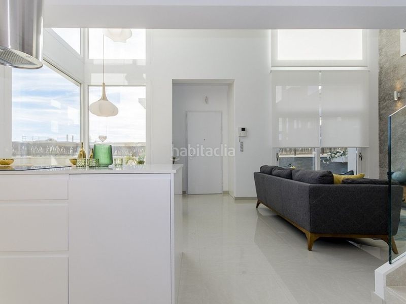 Foto e8bf1ee5-2541-4377-b657-e258aa74cb8a. Casa amb piscina a Montesinos (Los)