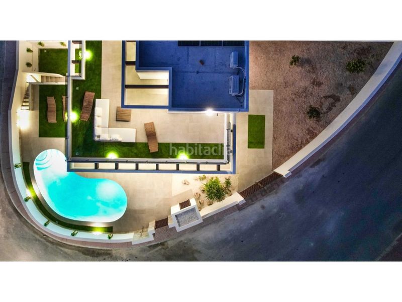 Foto 83acaee6-5202-40d9-b9bd-af39aad8e1f9. Casa amb piscina a La Marquesa Rojales