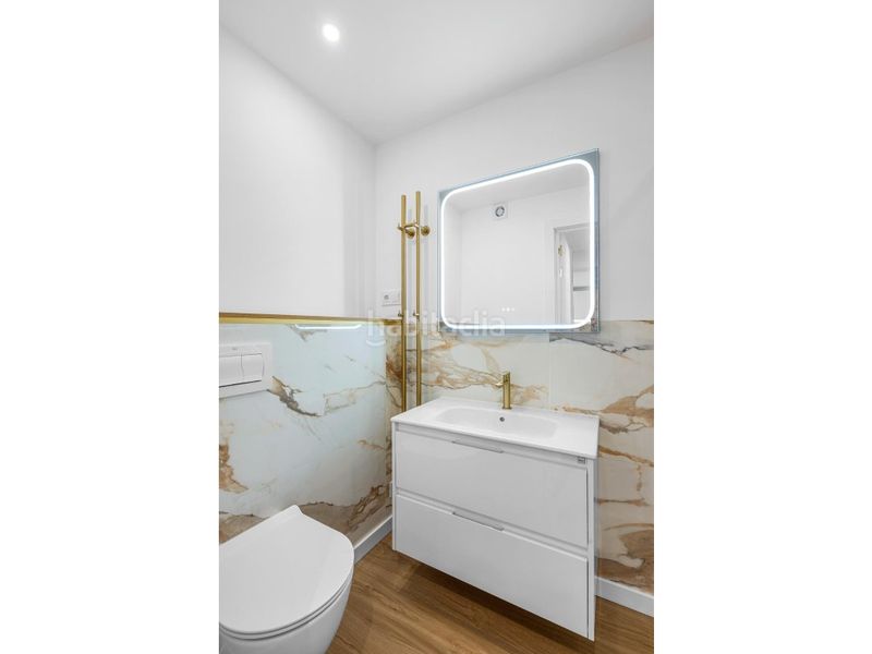 Foto b2520971-d4ca-4026-85ed-2cdb10932193. Apartament amb piscina a Punta Prima Torrevieja