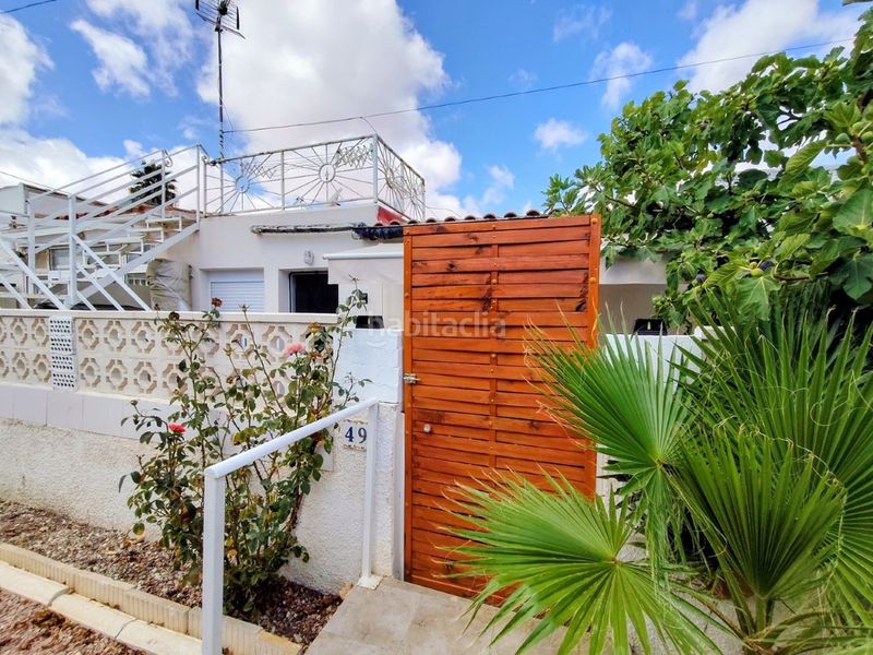 Foto b0fe0d51-52ac-4494-aed6-065ae5ccef60. Casa a El Molino Torrevieja