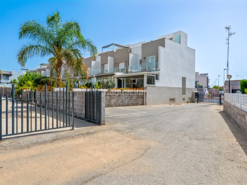 Foto 2460ef34-7f19-4ae9-ad6f-848f61b2b5a5. Casa amb aparcament piscina a Parque Acuático - Sector 25 Torrevieja