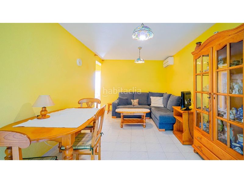 Foto ac395a35-dcc5-48c9-97b7-65e3f7aa60a5. Casa amb piscina a Aguas Nuevas Torrevieja