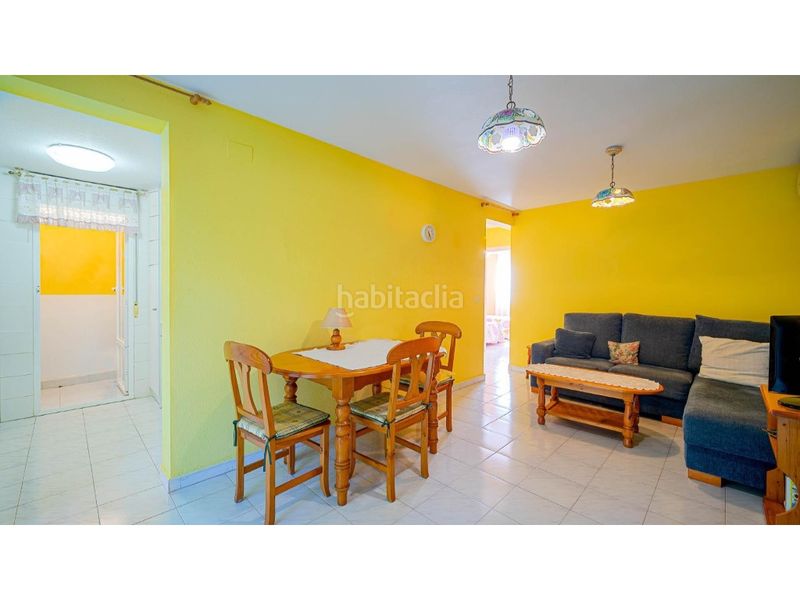 Foto e32fde2a-f23d-4362-95d6-9ca53e6a7a5a. Casa amb piscina a Aguas Nuevas Torrevieja