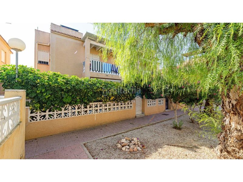 Foto f4c99bc5-5f10-4451-ae80-503d16b8e2a8. Casa amb piscina a Aguas Nuevas Torrevieja