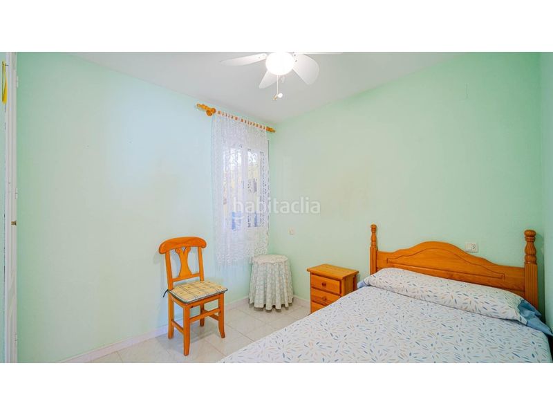 Foto f55aecf9-db30-4d0c-ae06-305aaa3dfeb9. Casa amb piscina a Aguas Nuevas Torrevieja