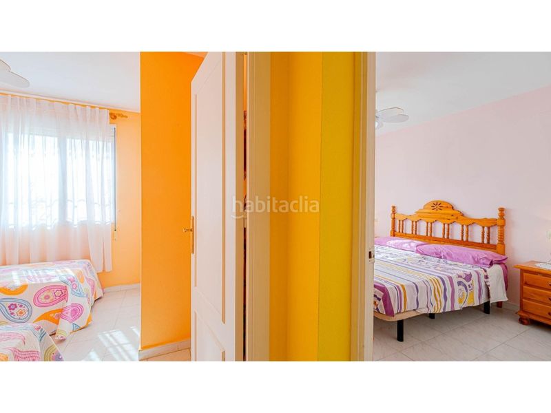 Foto fd64a75a-e8bf-4ddd-ace1-330f1b50960f. Casa amb piscina a Aguas Nuevas Torrevieja