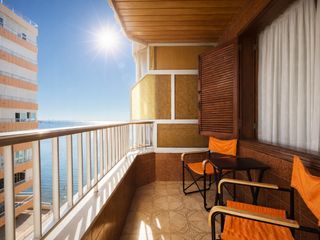Apartament  Calle valencia. Precioso apartamento de 3 habitaciones en playa del acequion