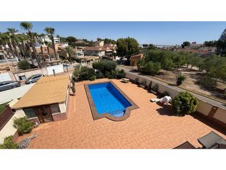 Haus in Calle Tomas Martinez Domenech