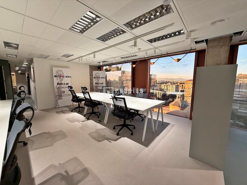Foto 0c8c2f05-aa0b-403d-8c0b-e0b31dc53159. Location bureau avec chauffage dans Castilla Madrid