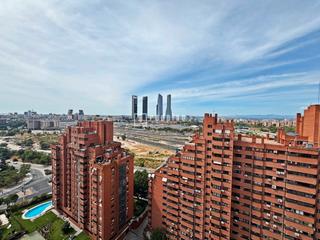 Pis  Pastora imperio. Ático de lujo en pinar de chamartín  las mejores vistas de madri