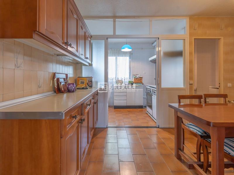 Foto 76471398-5795-4aaa-98ad-2ea919712ffb. Pis amb calefacció aparcament a Costillares Madrid