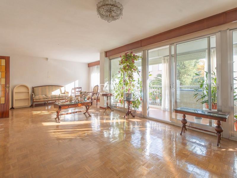 Foto e63cc7b3-5821-4245-92a9-830588040397. Pis amb calefacció aparcament a Costillares Madrid