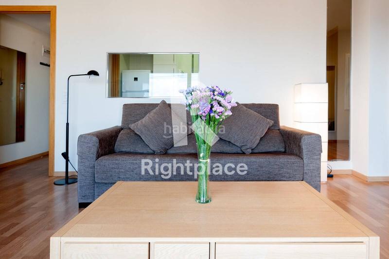 Foto ec95a1c5-f983-43eb-9ca7-c2f733c56e03. Rent apartment with heating in La Salut Barcelona