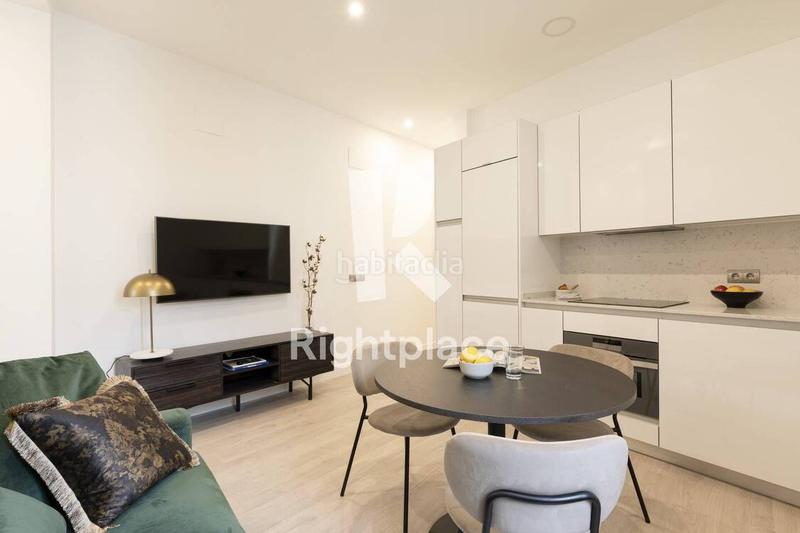 Foto 44ffea2e-2ce7-4a01-a3bd-d78b22940b0d. Miete appartement mit heizung in Sol Madrid