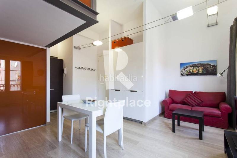Foto 2b92db6f-5b51-4b34-bc6e-9d74acd0e065. Location studio avec chauffage dans Raval Barcelona