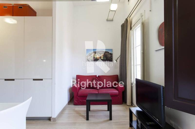 Foto 63de25b1-e730-43f3-a9a8-86f9dd4683fa. Location studio avec chauffage dans Raval Barcelona