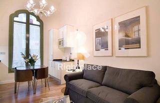Lloguer Apartament a Putget - Farró. Práctico apartamento que consta de un amplio salóncomedor con co