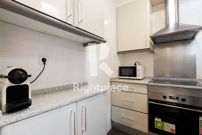 Foto 462adbdc-3bb3-474a-93b3-be27a25f4f77. Location appartement avec chauffage dans Hostafrancs Barcelona