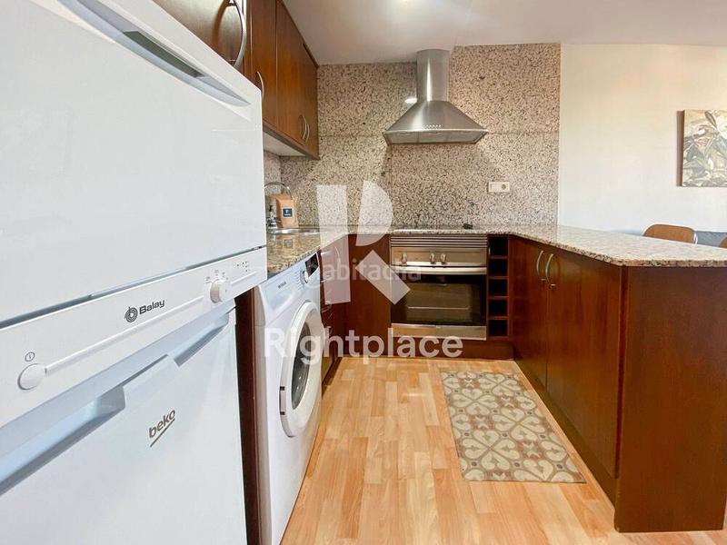 Foto da11f823-38f7-4ab1-8a79-22d6c095d9f8. Miete dachwohnung mit heizung in Raval Barcelona