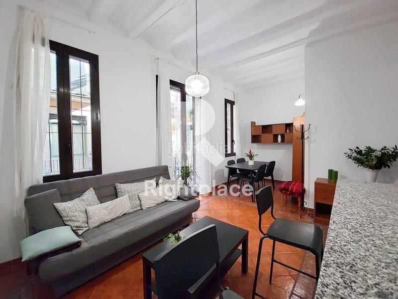 Foto e9bfc07a-1083-4e3b-a2af-4344056571f7. Rent apartment in St. Pere - Sta. Caterina - El Born Barcelona