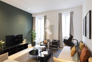 Lloguer Apartament a Cortes-Huertas. Elegante apartamento de 2 dormitorios y 2 baños, completamente a