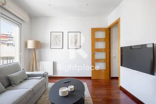 Location Appartement à Barri de les Corts. Descubre tu hogar ideal en el encantador barrio de les corts, ba